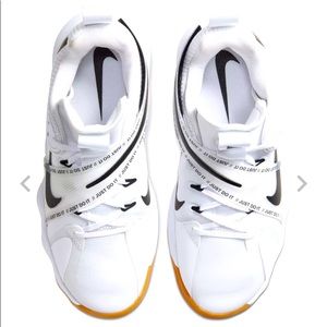 Nike Women's React Hyperset Volleyball Shoes